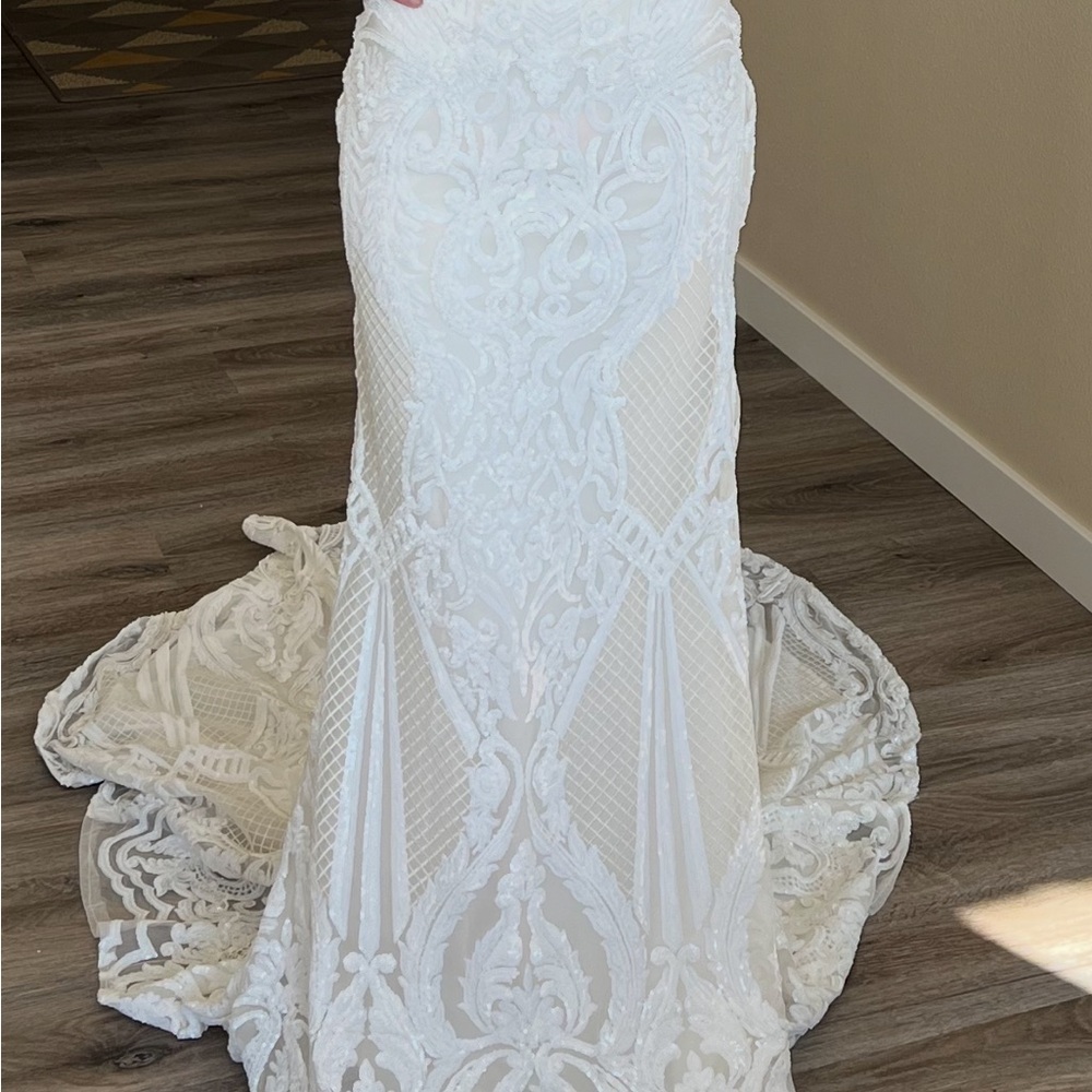 Exquisite White Lace Dress